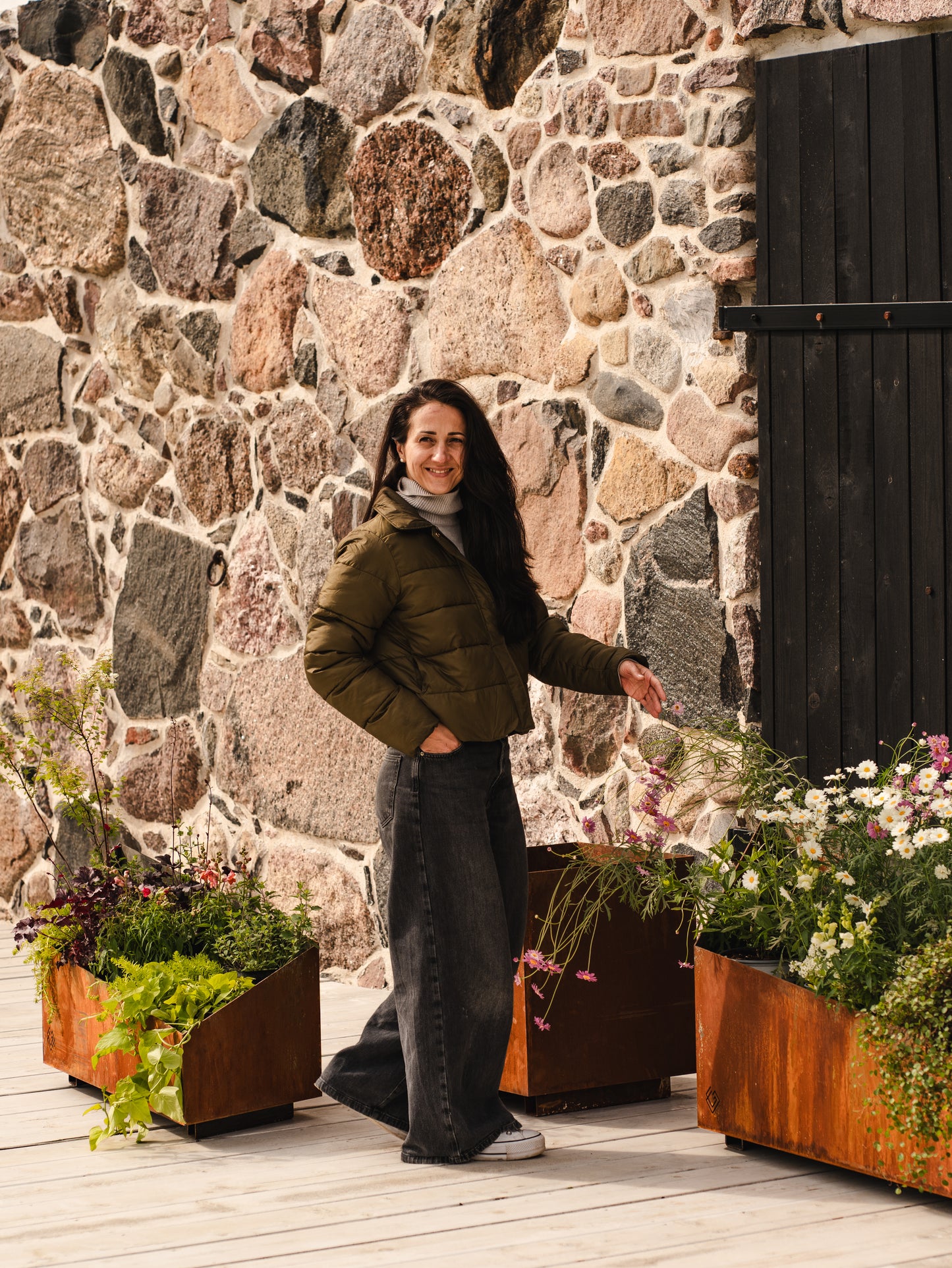 Neregulāras formas Corten Metāla Puķu kaste LIELA