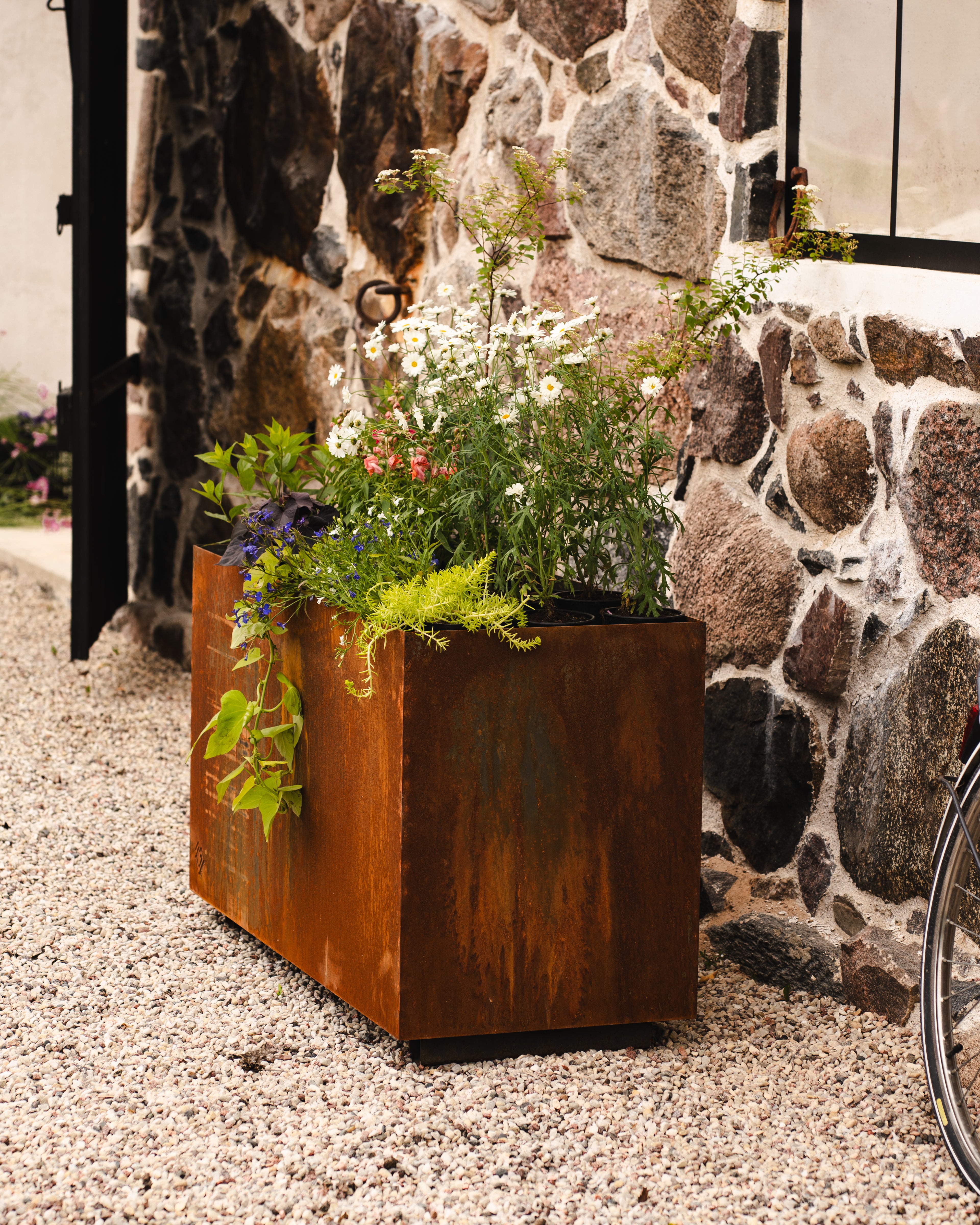 Puķu Kastes Duo Box KOMPLEKTS