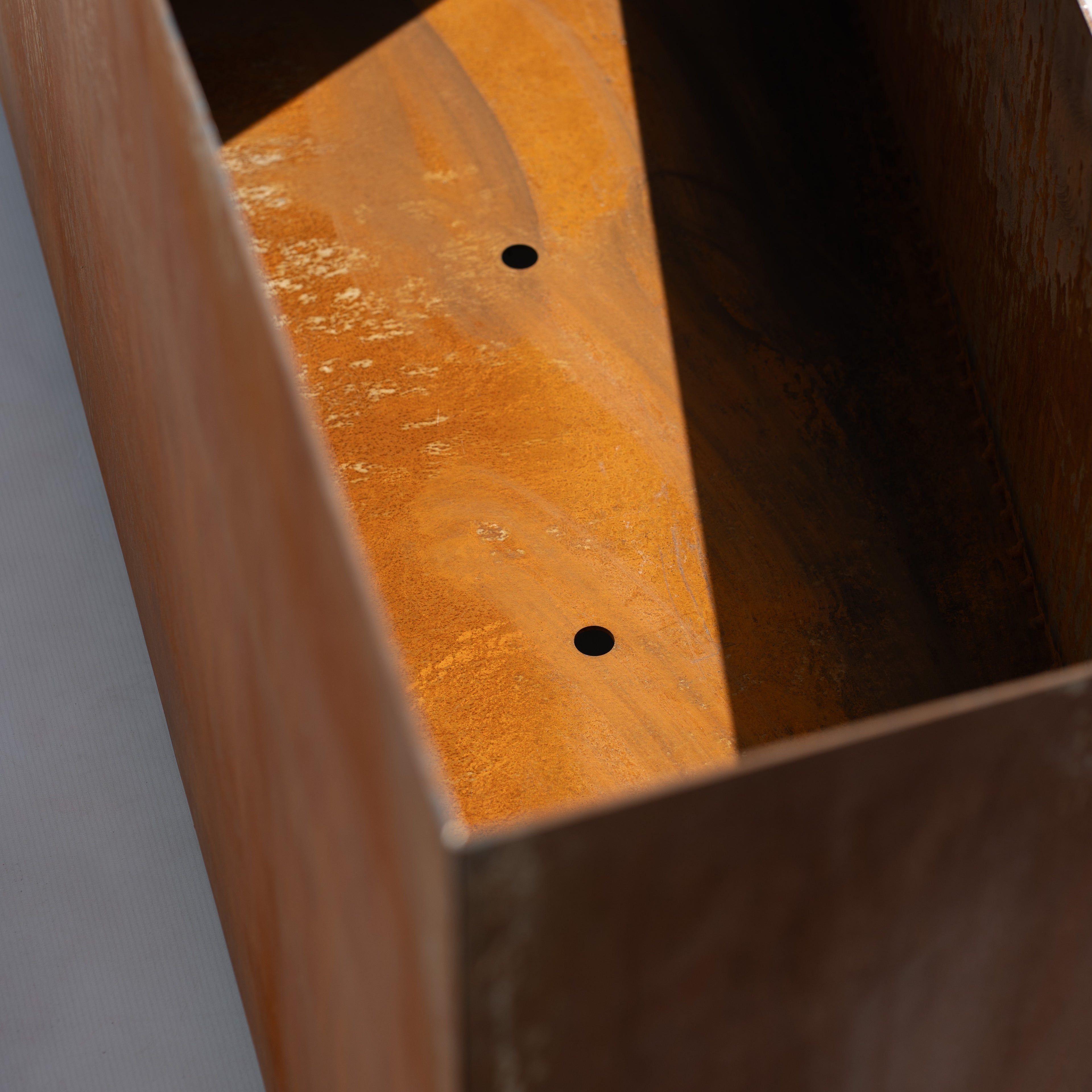 Neregulāras Formas Puķu Kaste VIDĒJA